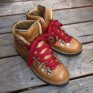 Danner Mountain LT Cascade Hiking Boots W-Size 6